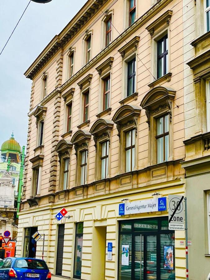 Beautiful City Centre Apartment Відень Екстер'єр фото